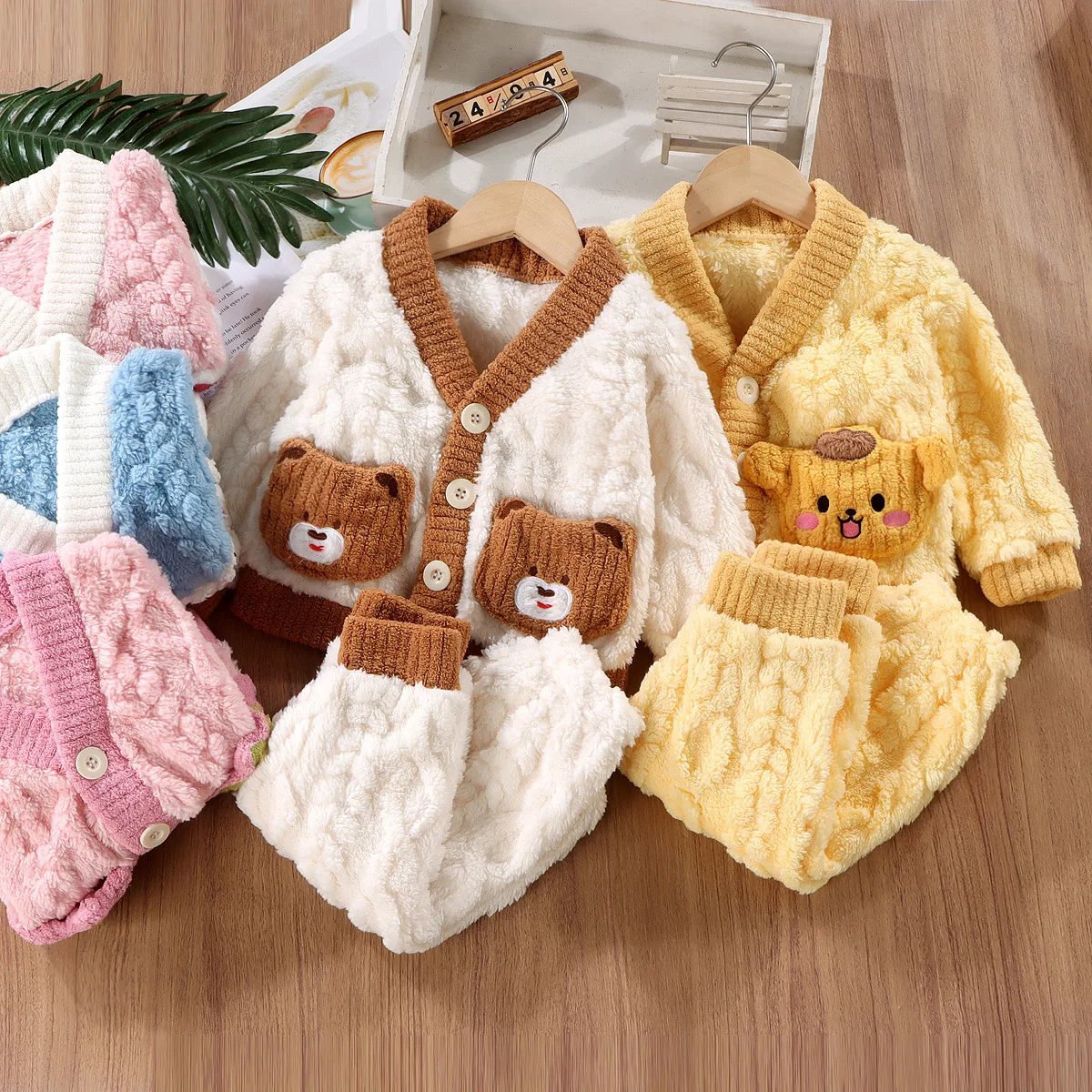 Winter Clothing For Baby Girl - بيجامات كرتونية دافئة للأولاد والبنات ،