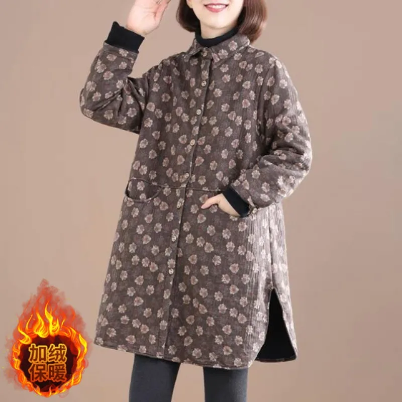 Winter Clothing Trends For Women - معطف نسائي كلاسيكي بطبعة أزهار بصف