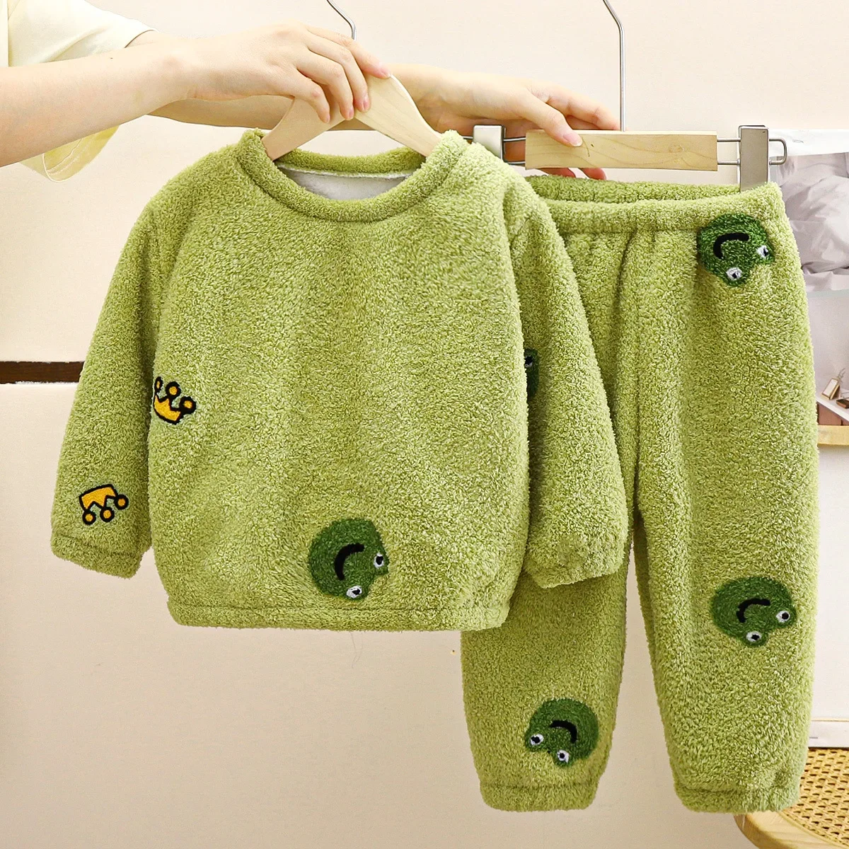 بيجامة صوفية دافئة للأطفال ، ع - مراجعة Winter Clothing For Baby Girl وسعره