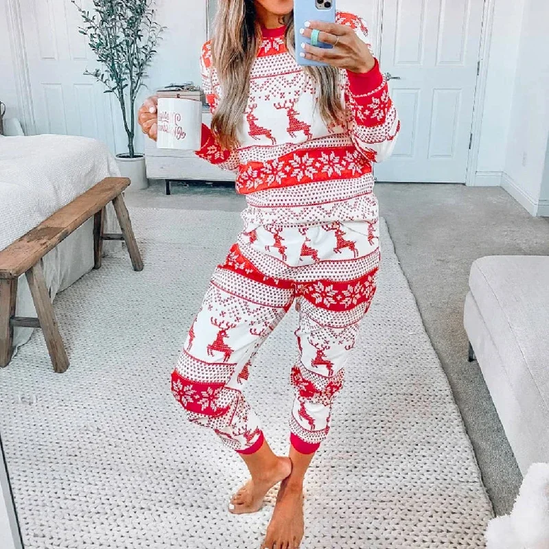 بيجامات عائلية متطابقة بطباعة  - مراجعة Winter Clothing Looks وسعره